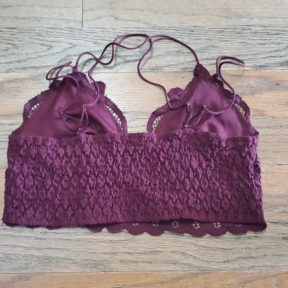 CROCHET Lace Bralette, Burgundy Size Large. - Picture 3 of 4